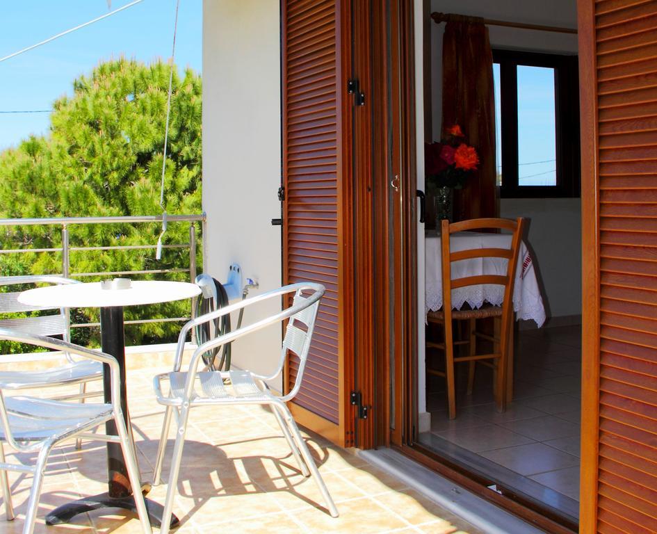 Dimitra Rooms Лефкада Экстерьер фото